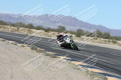 media/Dec-04-2025-Racers Edge (Thu) [[5ebc9f124d]]/2-A Group/1-Session 2 (Turn 7 Inside)/